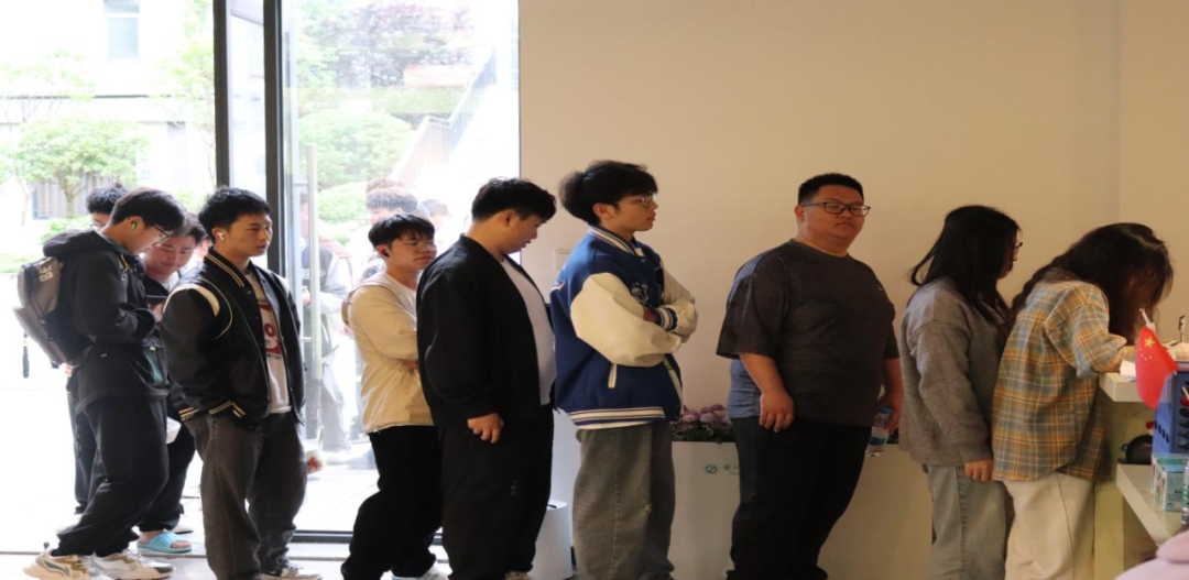 图片 图片